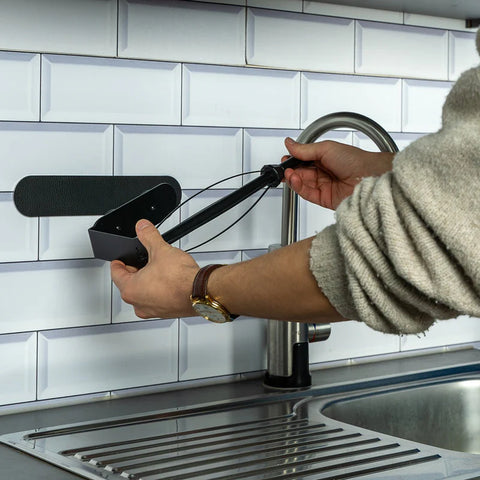 Silwy Kitchen Roll Holder
