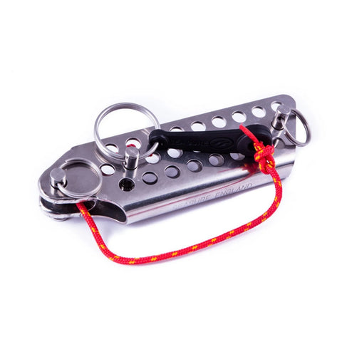 Shroud Adjuster